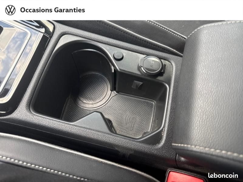 Volkswagen Golf 1.5 eTSI OPF 130ch R-Line DSG7 (image 40)