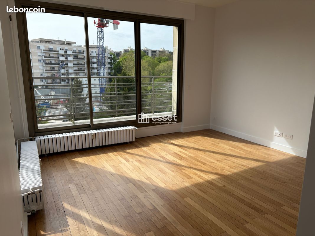 Appartement 2 pièces 49 m² · à Saint-Cloud · 49 m² · 1 600 €/mois