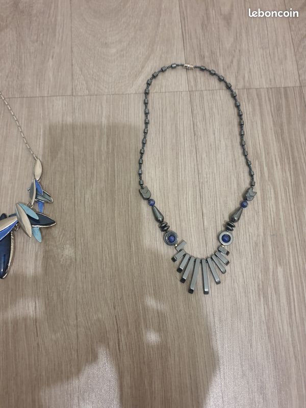 Magnifiques Colliers + 2 bagues (image 3)