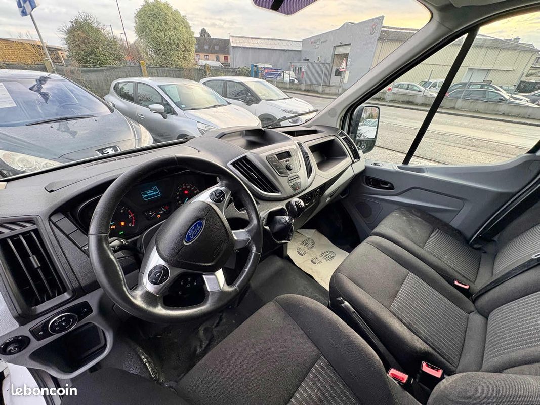 Ford transit (image 8)