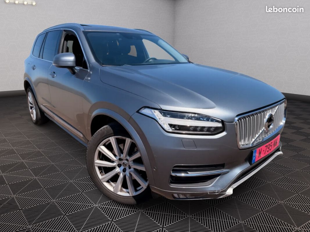 Volvo XC90 D5 225ch Inscription AWD Geartronic - Toit Ouvrant Pano, Cuir Nappa, Caméra de recul (image 3)