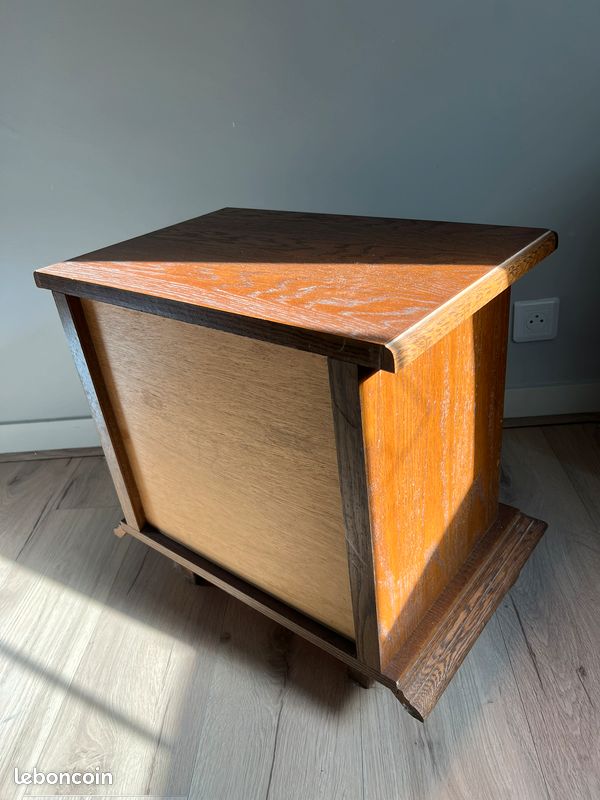 Table de chevet en bois (image 8)