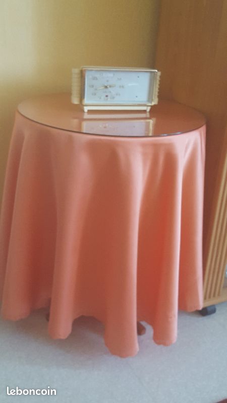 Petit table (image 1)