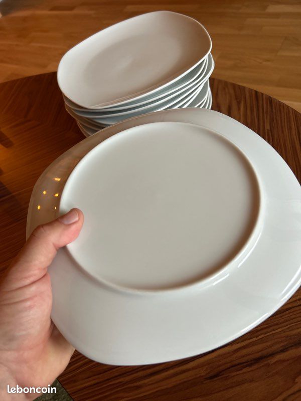 Assiette blanche (image 3)