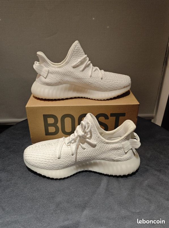 350 Zebra Yeezy 350 V2 Izzy Chaussure Adidas Yeezy Boost 350 V2