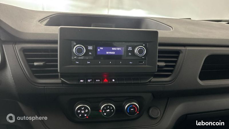 Renault Trafic Véhicule utilitaire ou Société L1H1 2T8 2.0 Blue dCi 130ch Confort E6E (image 27)