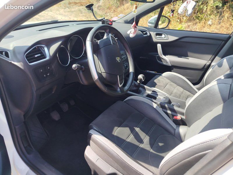 Ds4 (image 3)
