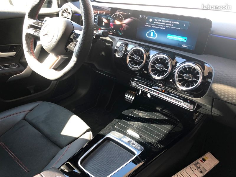 Mercedes Classe A 200 AMG Line (image 23)