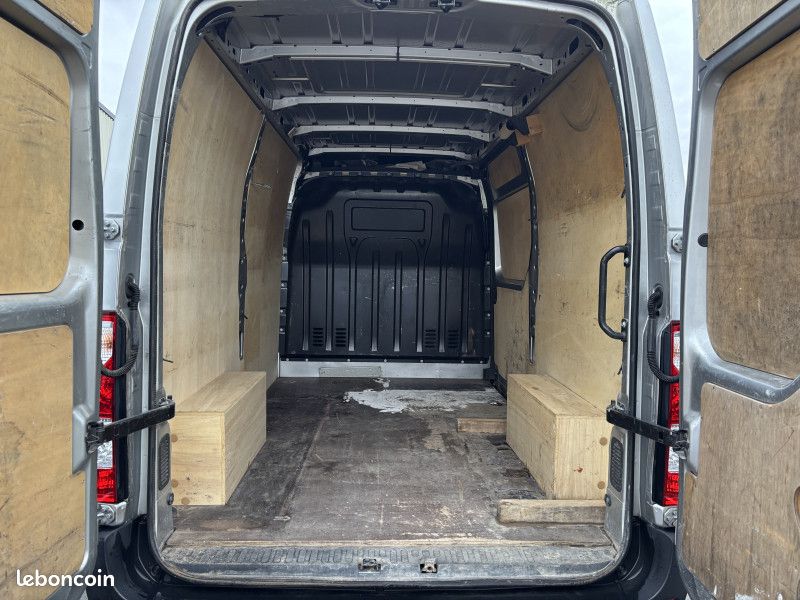 Renault MASTER III FG F3300 L2H2 2.3 DCI 180CH ENERGY CONFORT EURO6 (image 9)