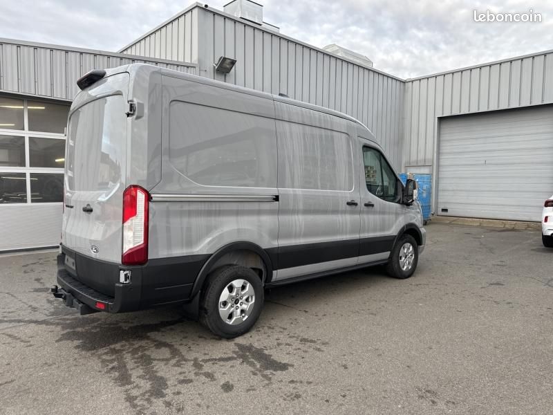 Ford Transit 2T Fg T350 L2H2 2.0 EcoBlue 130ch BVA8 Limited (image 5)