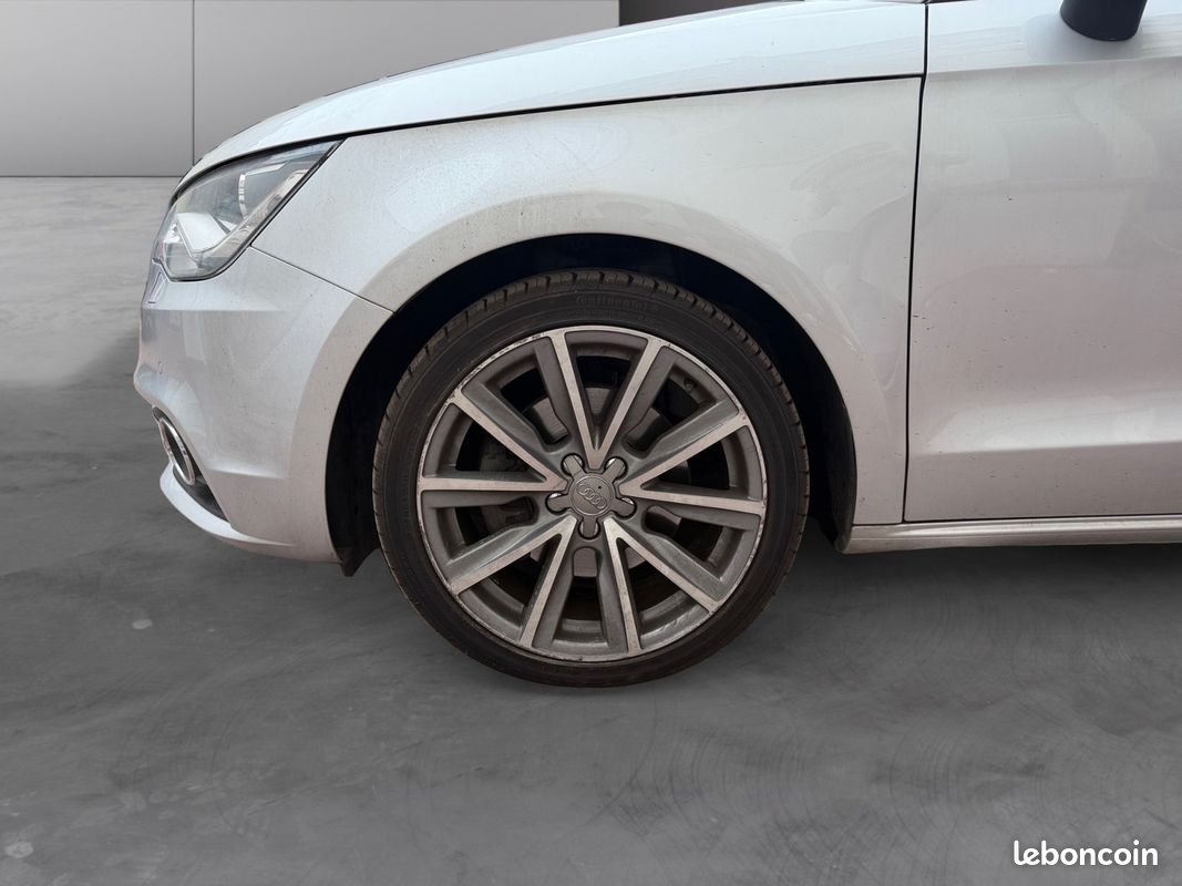 AUDI A1 1.4 TFSI 122 S LINE 122Ch Entretien Audi Garantie 12 mois (image 15)