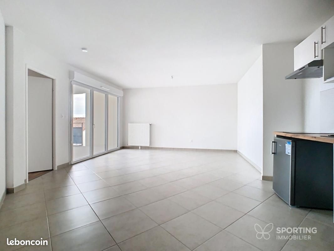 Appartement 2 pièces 44 m² · à Castanet-Tolosan · 44 m² · 650 €/mois