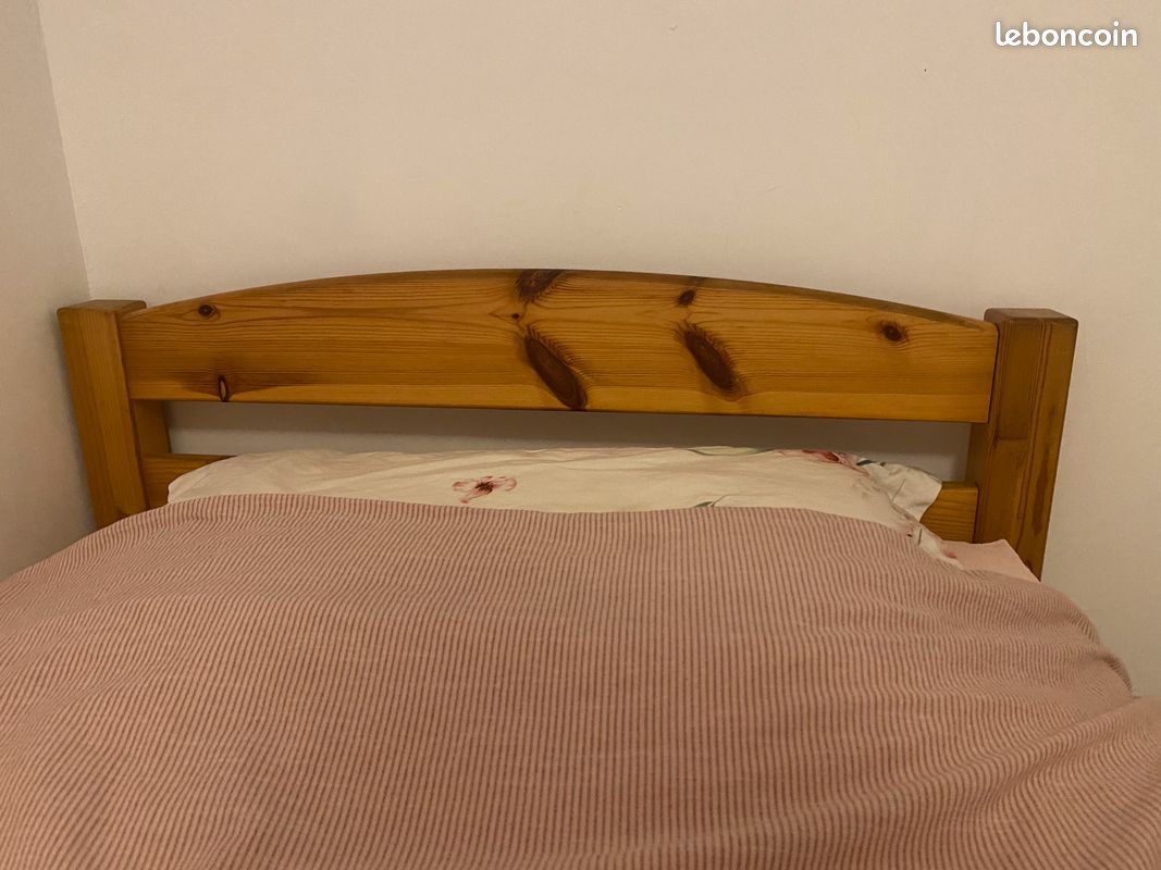 1 lit simple en bois (sommier + matelas) (image 2)