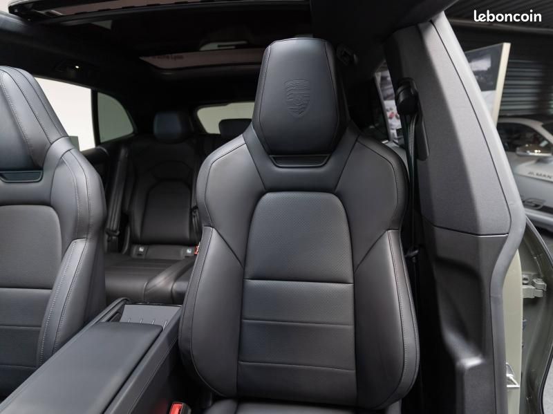 Porsche Cayenne Electric 442ch (image 32)