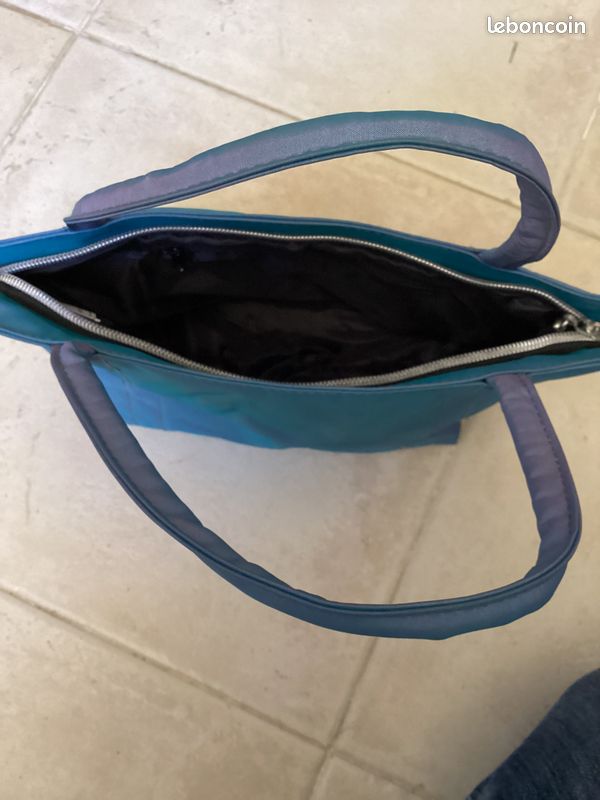 Pochette Bleue (image 3)