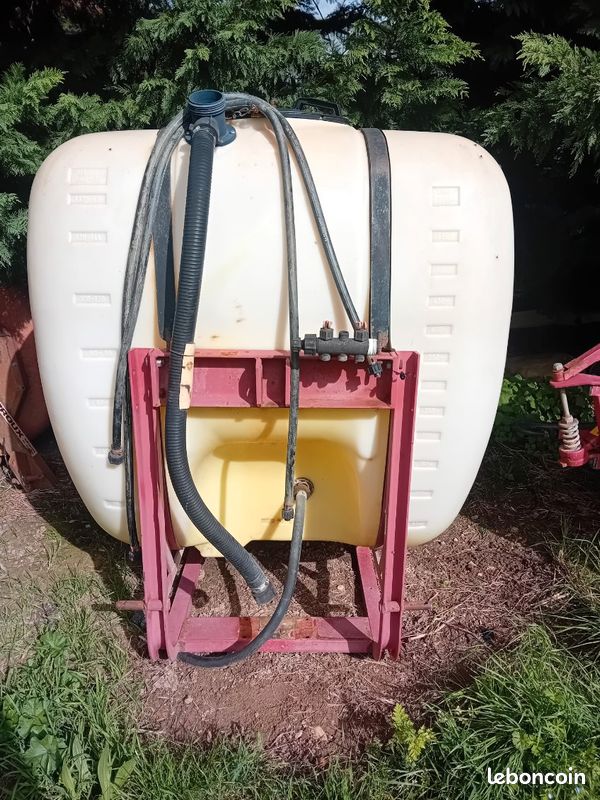 Pulvérisateur Hardi sans pompe (image 1)