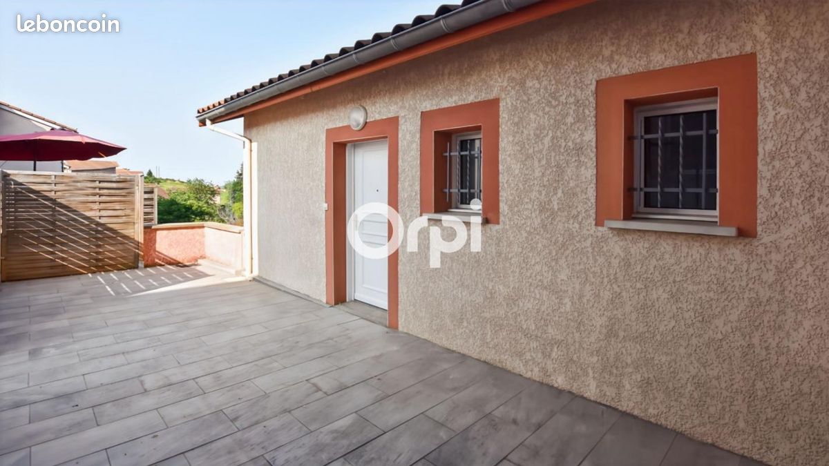 Appartement 3 pièces 66 m² · à Les Halles · 66 m² · 620 €
