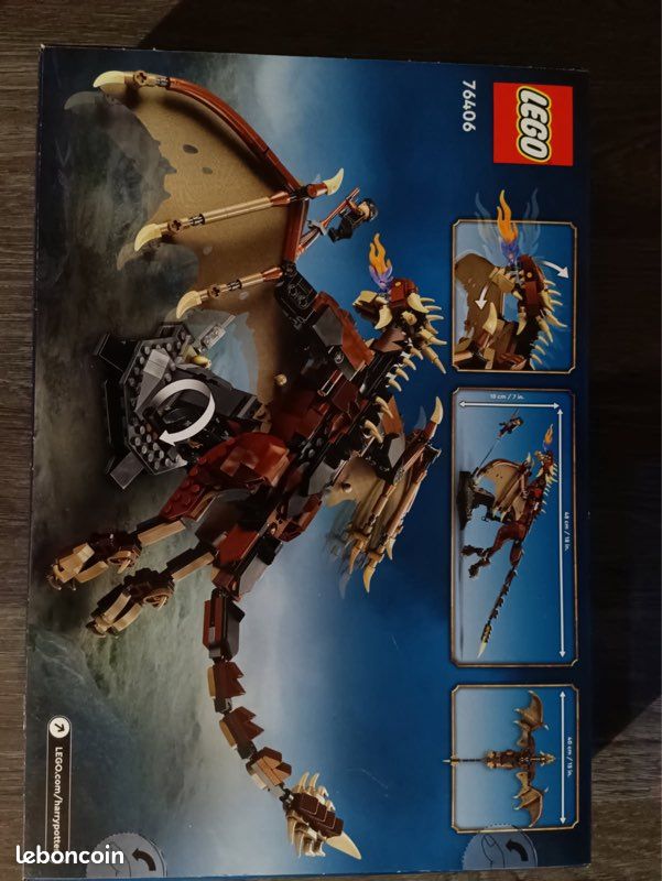 Lego 76406 (image 2)