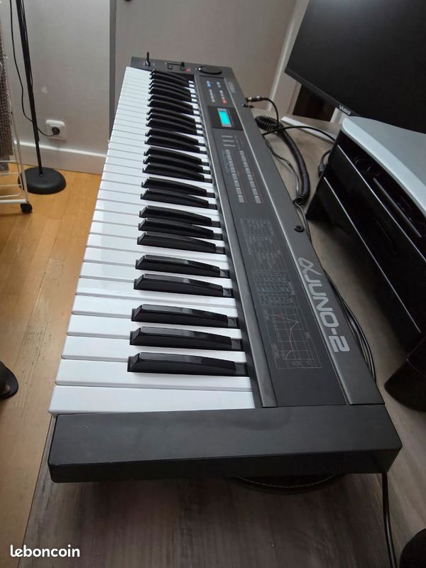 Synthétiseur analogique Roland juno 2 entièrement rénové (image 7)