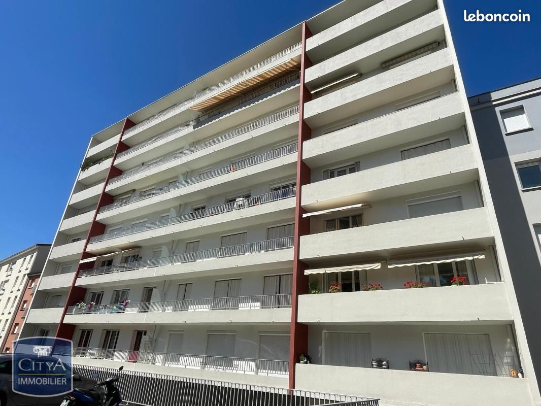 Appartement 5 pièces 93 m² · à Limoges · 93 m² · 113 400 €
