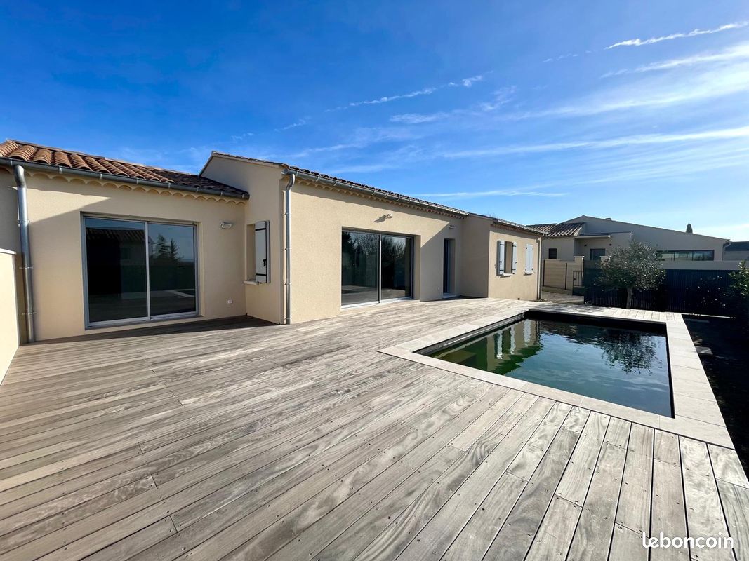 Maison 5 pièces 140 m² · à L'Isle-sur-la-Sorgue · 140 m² · 549 000 €