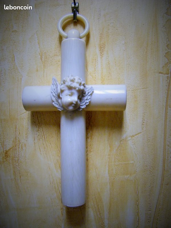 Croix de Baptême -Objet religieux 1920 -1940 (image 1)