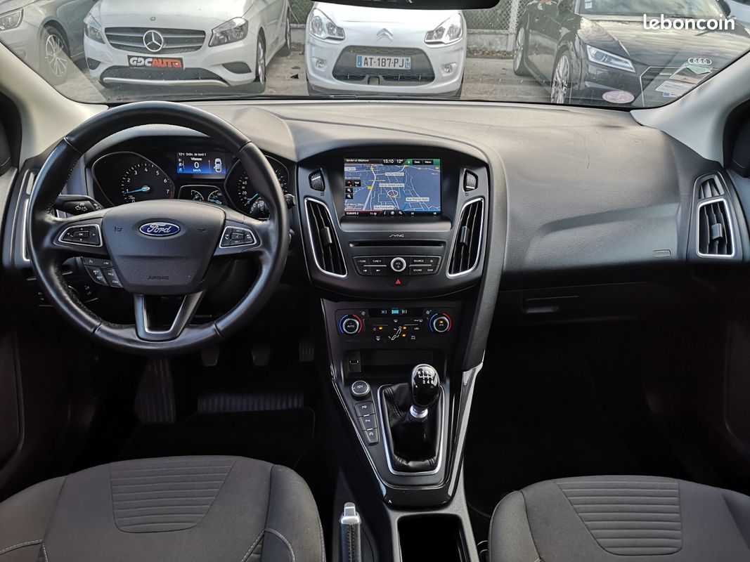 FORD Focus 1.0 SCTI ECOBOOST 125 TITANIUM (image 11)