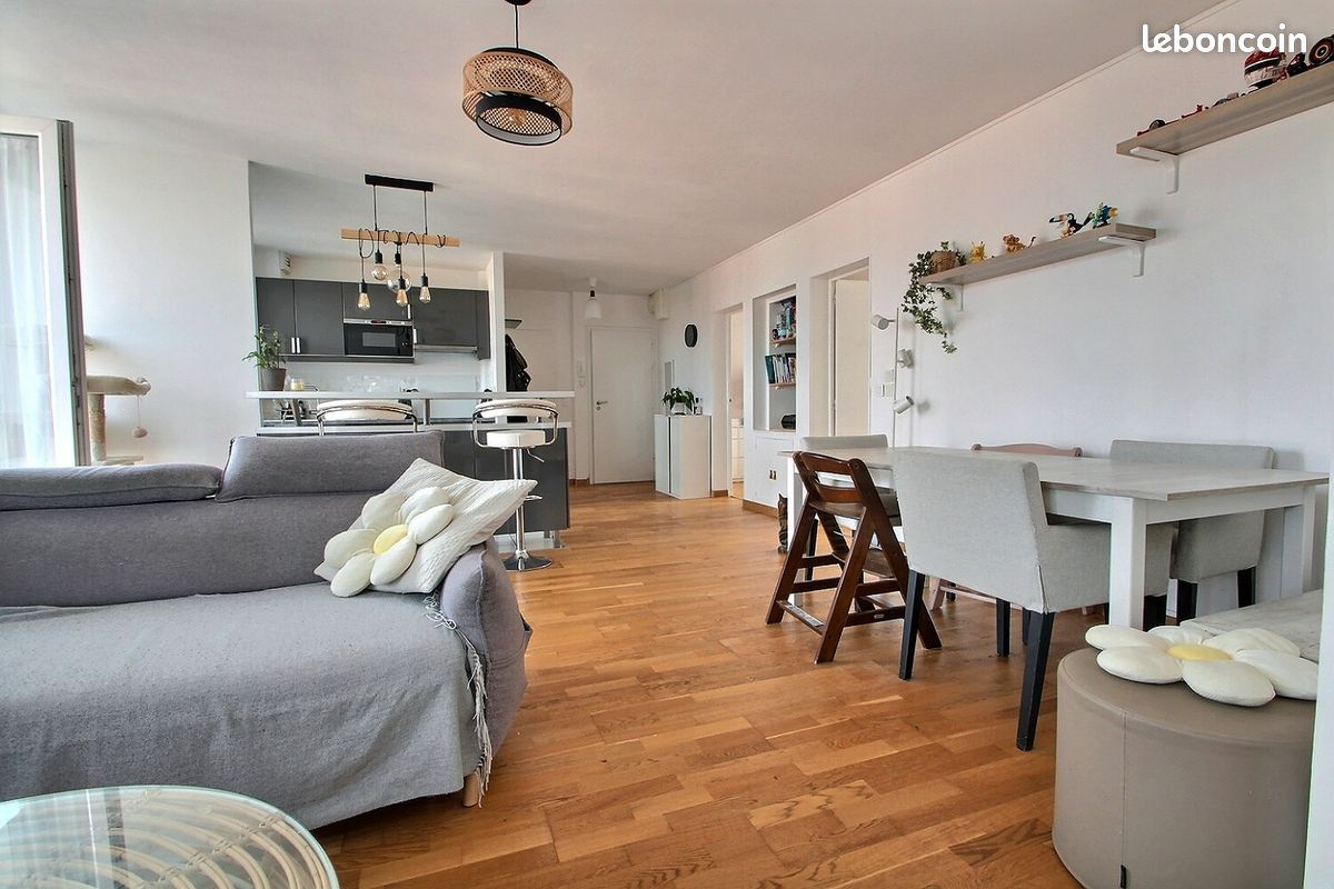 Appartement 3 pièces 67 m² · à Nanterre · 67 m² · 310 000 €