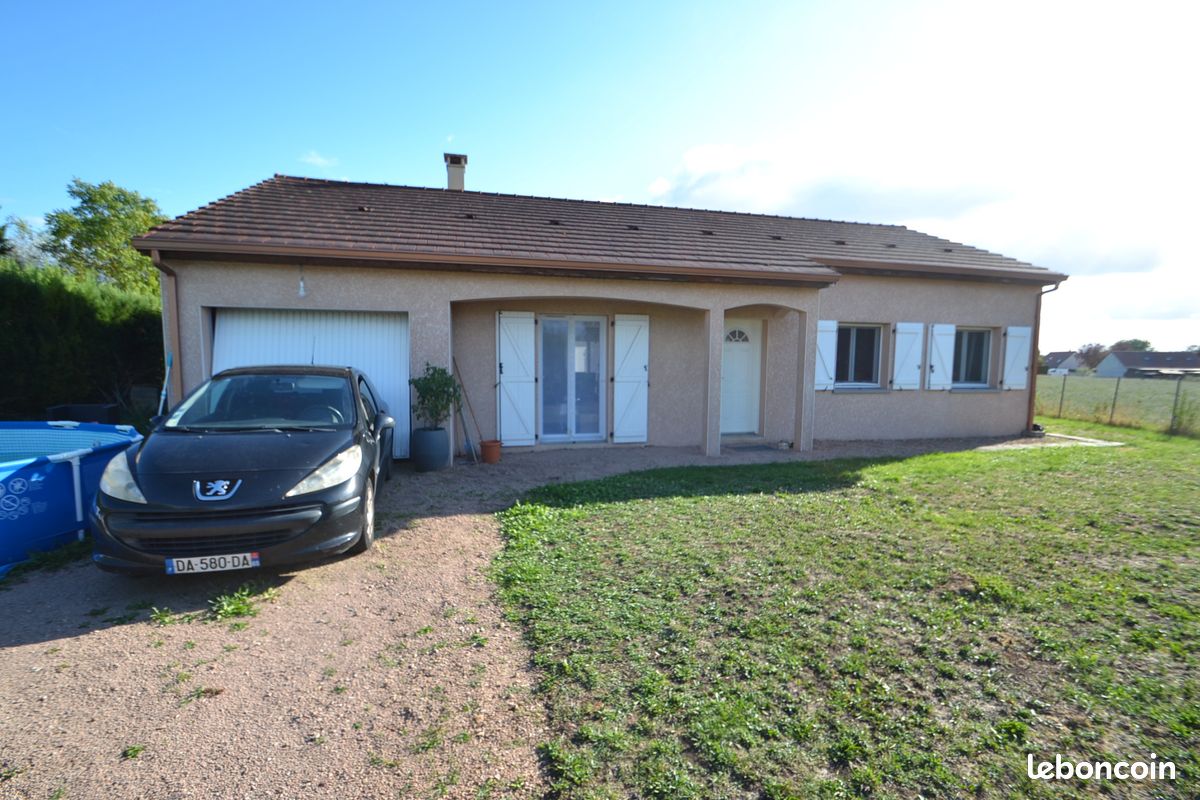 Maison 4 pièces 101 m² · à Charmes · 101 m² · 740 €/mois