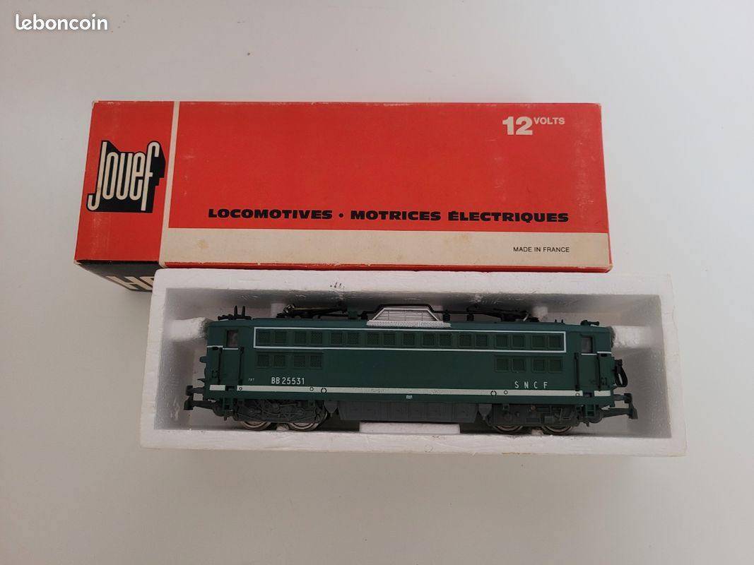 Jouef 8362 HO – Loco Electrique SNCF BB 25531 – Éclairage Inversé – Boîte Bleue – Occasion