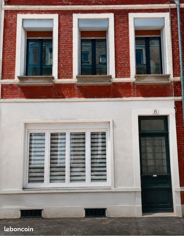 Maison 7 pièces 165 m² · à Saint-Quentin · 165 m² · 185 000 €