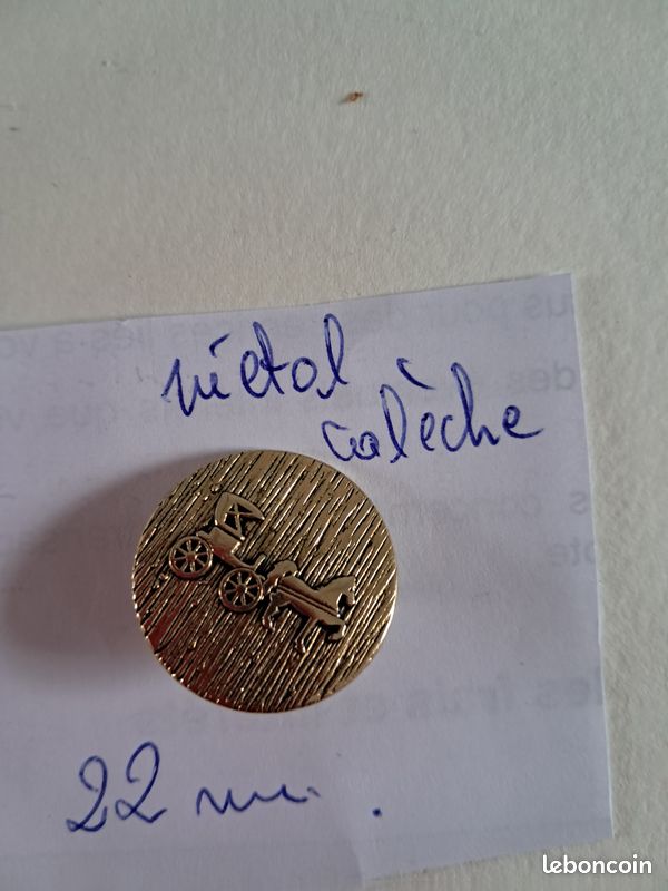 3 boutons métal calèche dorés striés 22mm. 5 (image 1)