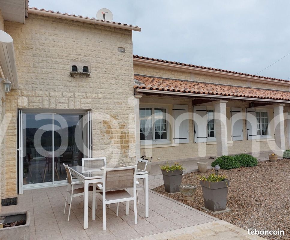 Maison en viager 5 pièces 145 m² - Saint-Preuil 16130 (image principale 0)
