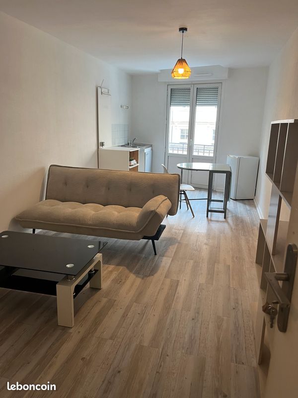 Appartement 1 pièce 21 m² · à Bordeaux · 21 m² · 560 €/mois