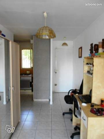 Appartement 1 pièce 42 m² · à La Ciotat · 42 m² · 650 €/mois