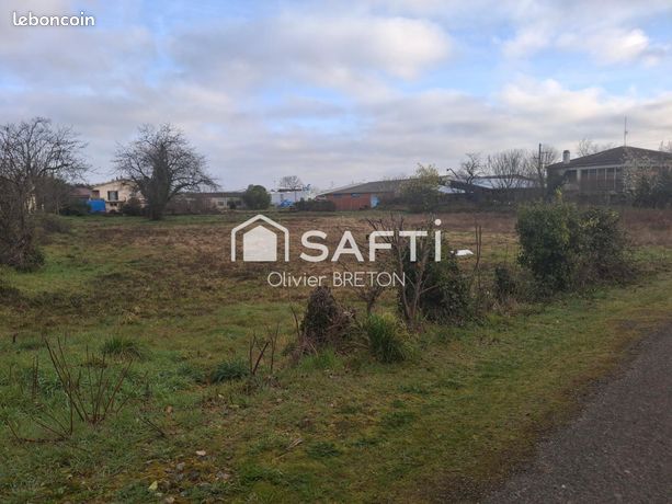 Terrain 764 m² PAMIERS