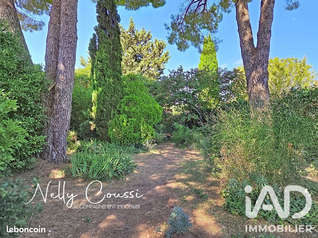 Terrain 796 m² · à Marsillargues · 796 m² · 189 000 €