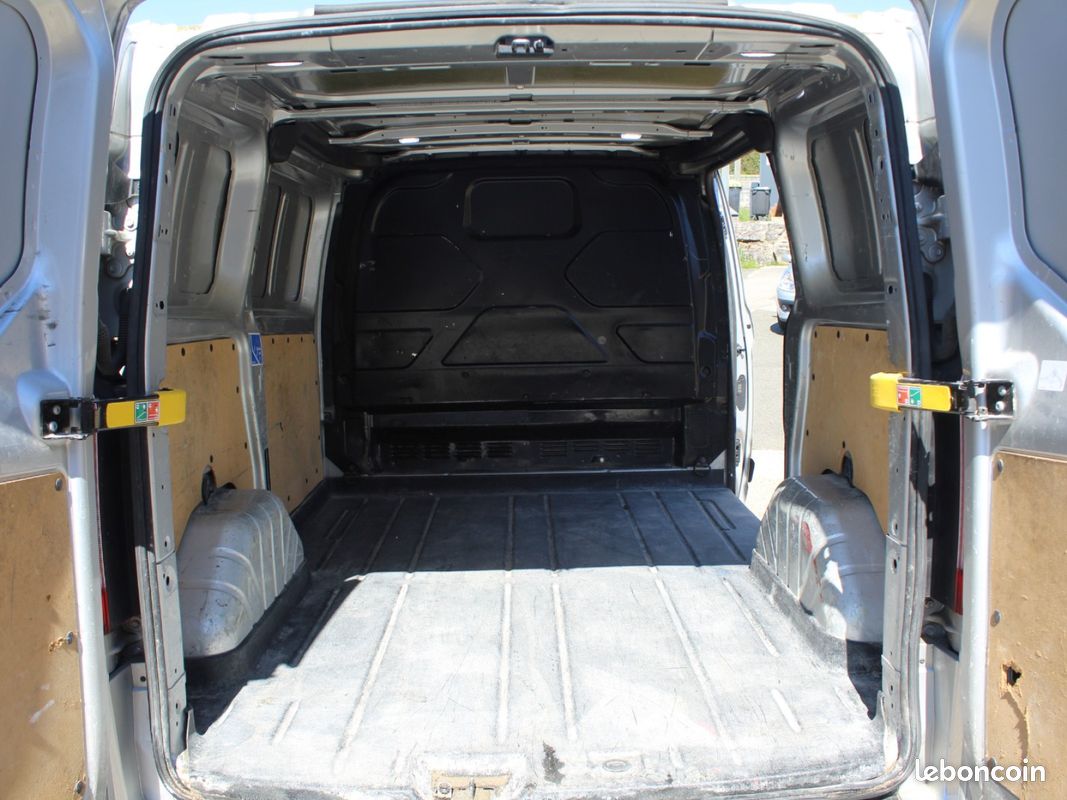 Ford transit custom fourgon 340 l1h1 2.0 ecoblue 130 (image 9)