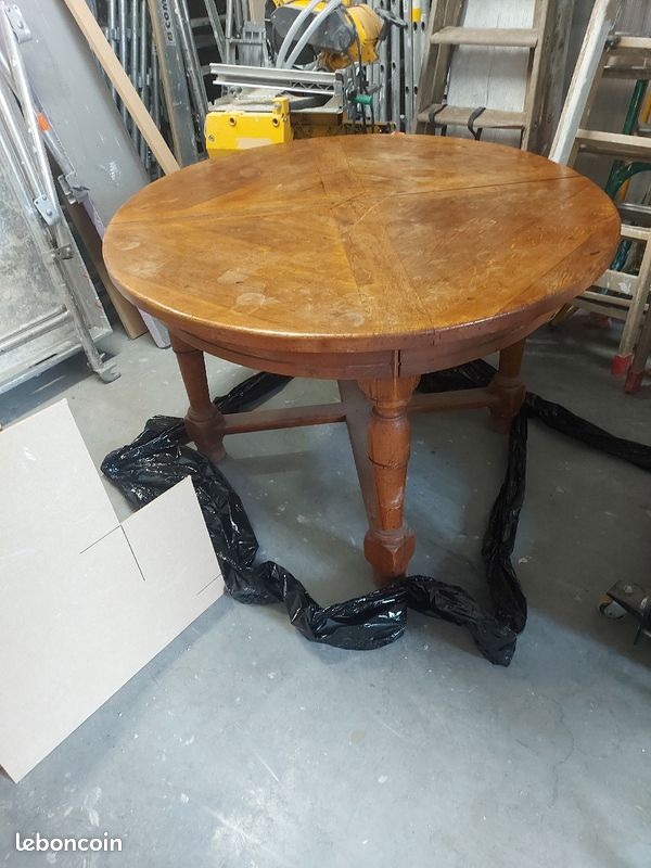 Table ovale + 4 chaises (image 2)
