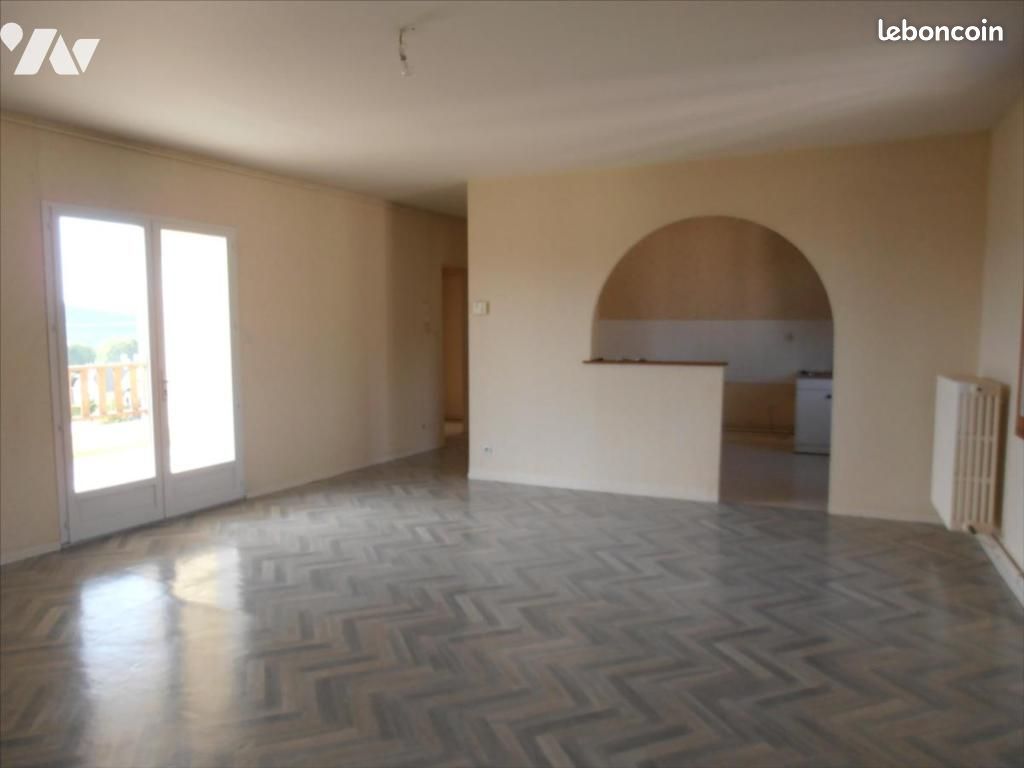 Appartement 4 pièces 90 m² · à Plateau d'Hauteville · 90 m² · 544 €
