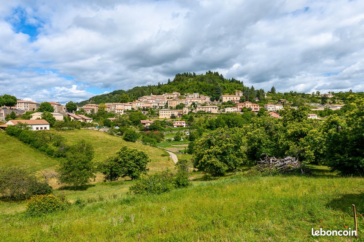 Gîte dans beau village de caractère (image 1)