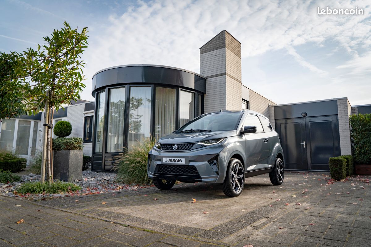 Voiture sans permis AIXAM CROSSOVER AVEC MOTEUR DIESEL KUBOTA EURO 5+ Neuf et dispo immédiat: La plus grande voiture sans permis (image 3)