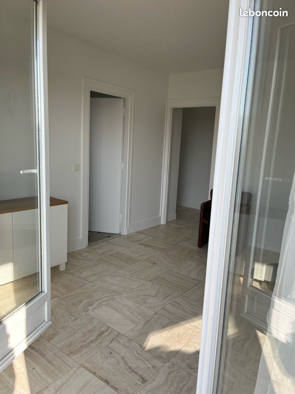 Appartement 1 pièce 33 m² · à Neuilly-sur-Marne · 33 m² · 795 €