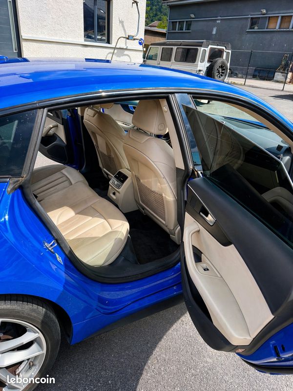 Audi A5 SportBack FULL OPTION (image 2)
