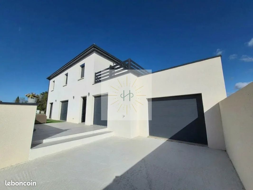 Maison 5 pièces 143 m² · à Puygiron · 143 m² · 1 430 €/mois