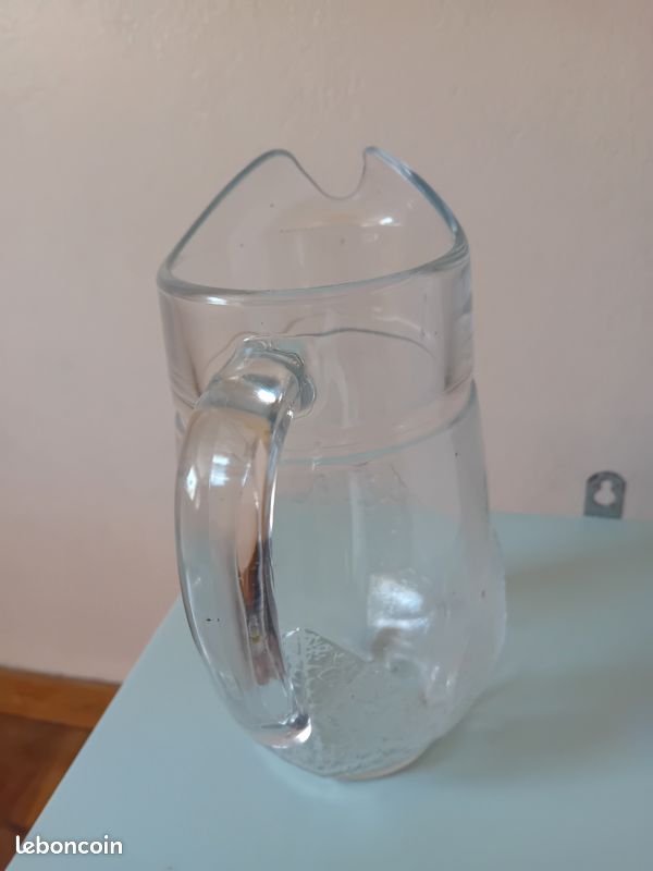 Carafe (image 2)