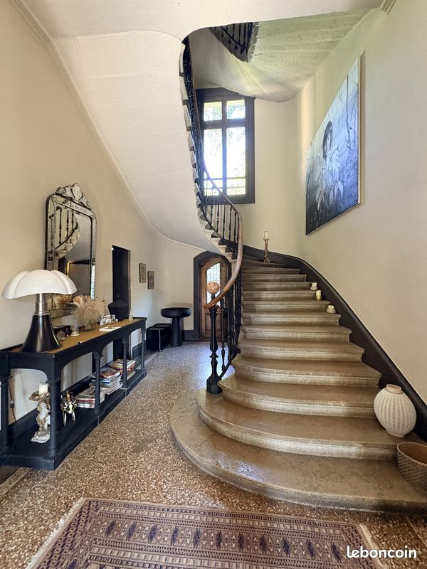 Château 8 pièces 300 m² (image 3)