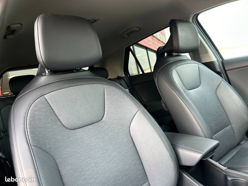 Kia Niro 1.6 GDi 183ch PHEV Premium DCT6 (image 16)