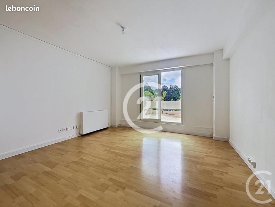 Appartement 3 pièces 64 m² · à Hérouville-Saint-Clair · 64 m² · 128 000 €