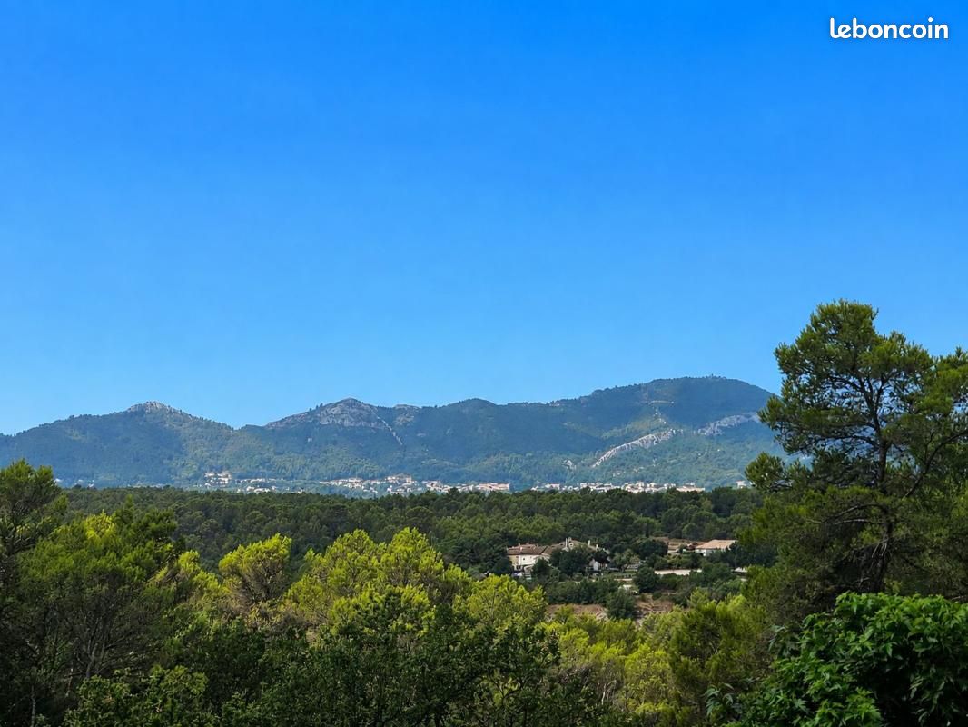 Maison 4 pièces 188 m² · à Belcodène · 188 m² · 565 000 €